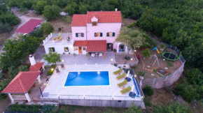 Holiday Home Koprivno